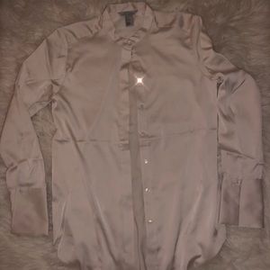 Champagne-pink satin button down🥂👛